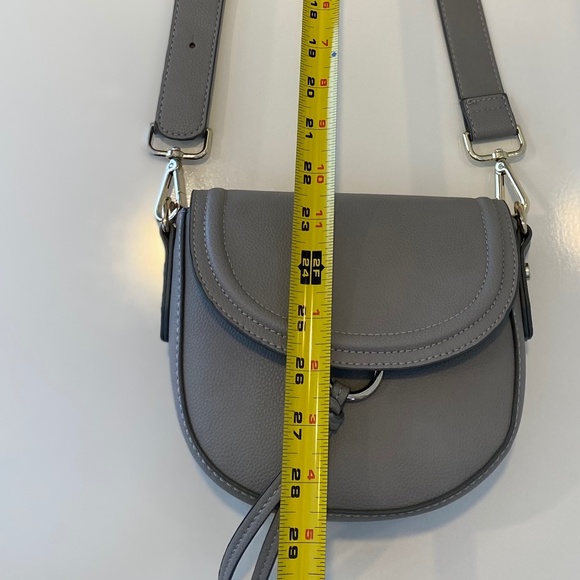 *NWOT* Indigo Grey Faux Leather Crossbody Bag - Picture 15 of 16
